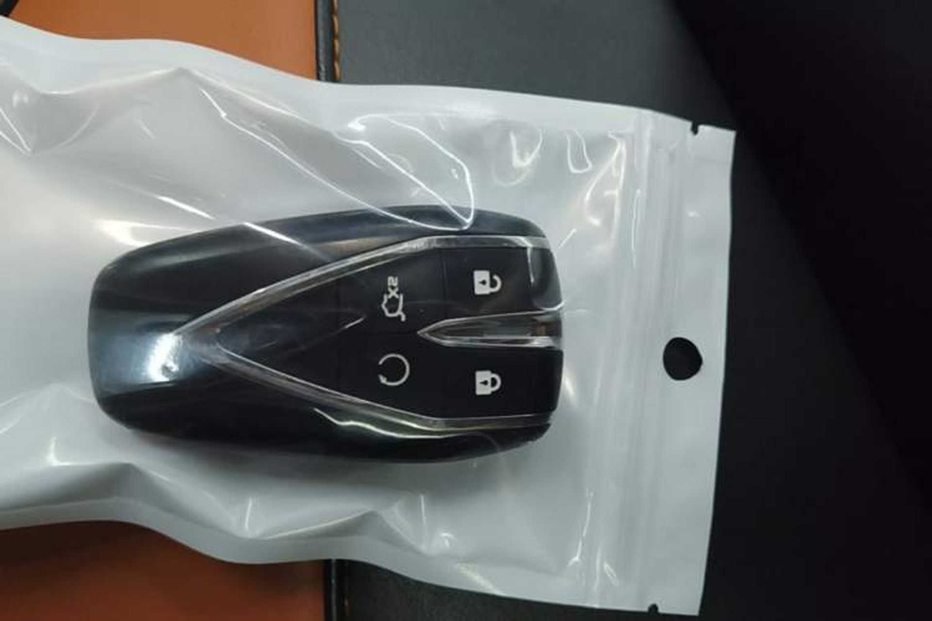 Used CHANGAN UNI-V 2022 1.5T Prestige Version Vehicle Key