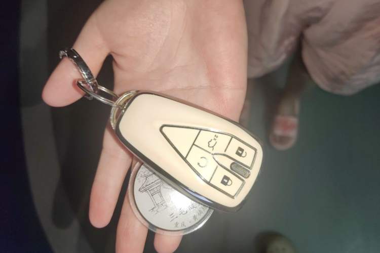 Used CHANGAN UNI-V 2022 1.5T Prestige Version Vehicle Key