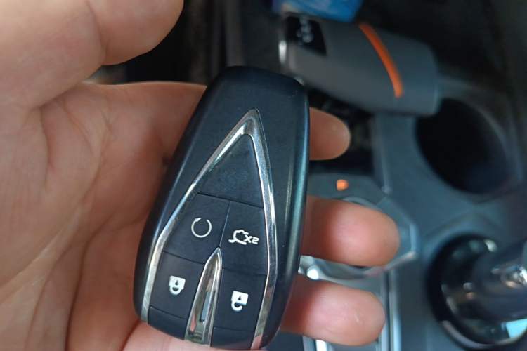 Used CHANGAN UNI-V 2022 1.5T Prestige Version Vehicle Key