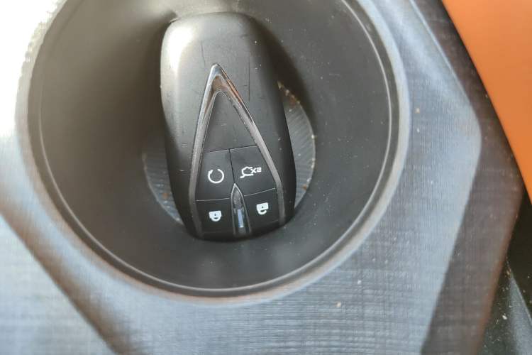 Used CHANGAN UNI-V 2022 1.5T Prestige Version Vehicle Key