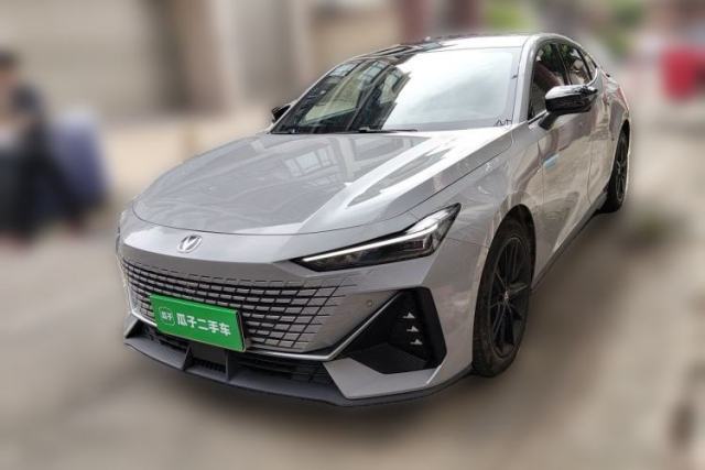 Used CHANGAN UNI-V 2022 1.5T Prestige Version