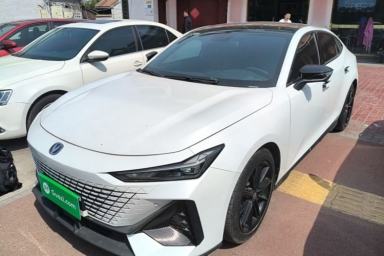 Used CHANGAN UNI-V 2022 1.5T Prestige Version