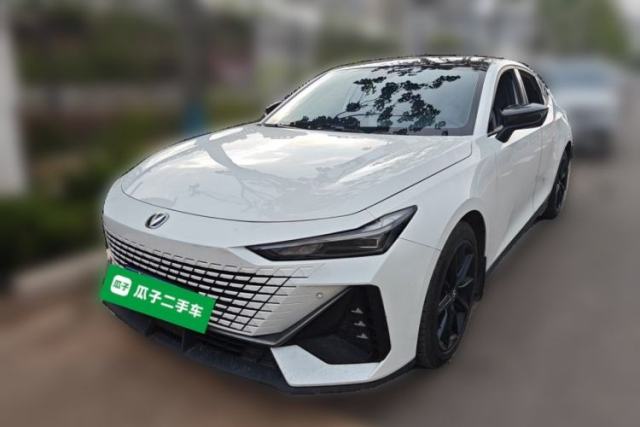 Used CHANGAN UNI-V 2022 1.5T Prestige Version