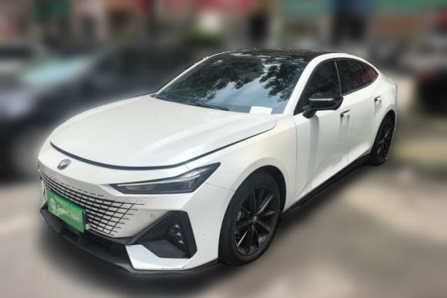 Used CHANGAN UNI-V 2022 1.5T Prestige Version