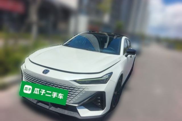 Used CHANGAN UNI-V 2022 1.5T Prestige Version