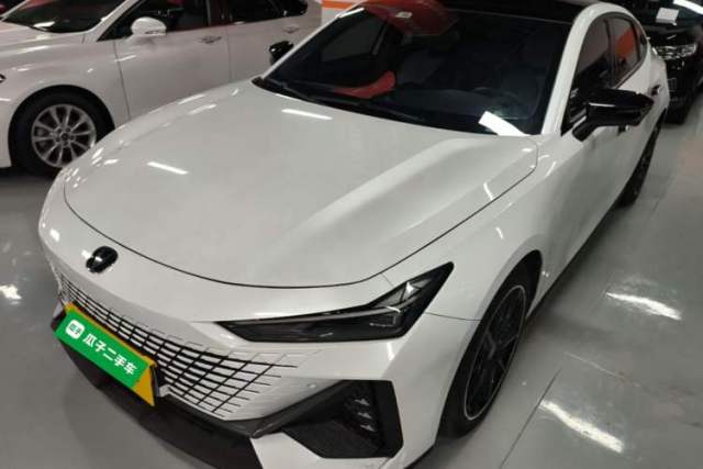 Used CHANGAN UNI-V 2022 1.5T Prestige Version