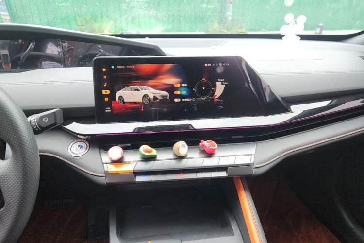 Used CHANGAN UNI-V 2022 1.5T Prestige Version Audio And AC Panel
