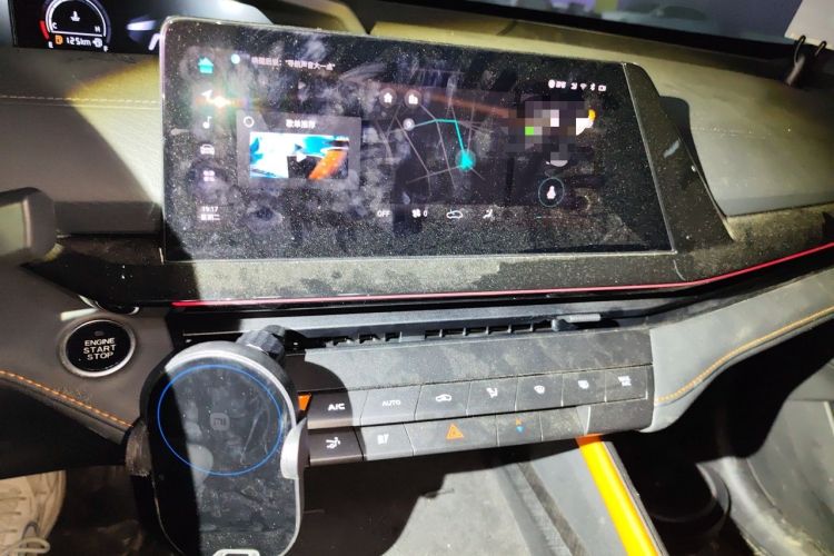 Used CHANGAN UNI-V 2022 1.5T Prestige Version Audio And AC Panel