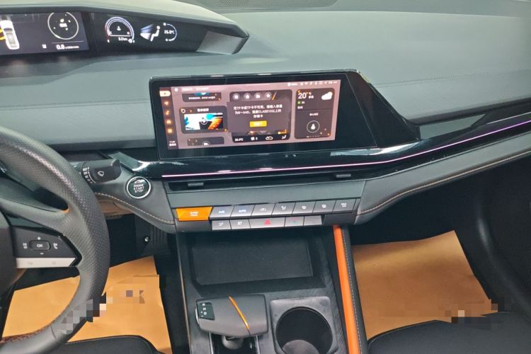 Used CHANGAN UNI-V 2022 1.5T Prestige Version Audio And AC Panel