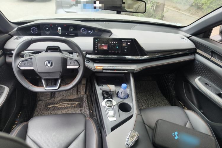 Used CHANGAN UNI-V 2022 1.5T Smart Navigation Version