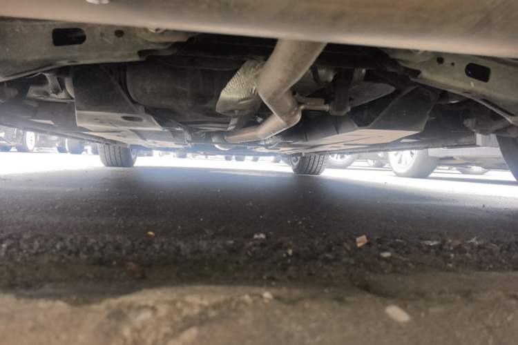 Used CHANGAN UNI-V 2022 1.5T Prestige Version Chassis Front