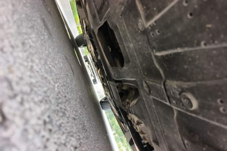 Used CHANGAN UNI-V 2022 1.5T Prestige Version Chassis Front