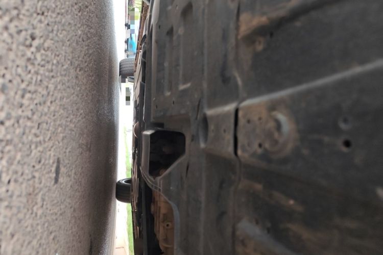 Used CHANGAN UNI-V 2022 1.5T Prestige Version Chassis Front