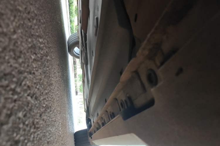 Used CHANGAN UNI-V 2022 1.5T Prestige Version Chassis Front Left