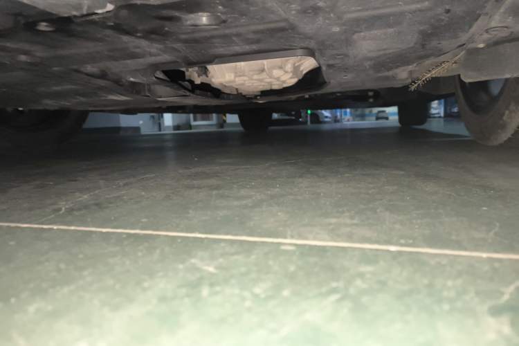 Used CHANGAN UNI-V 2022 1.5T Prestige Version Chassis Front Left