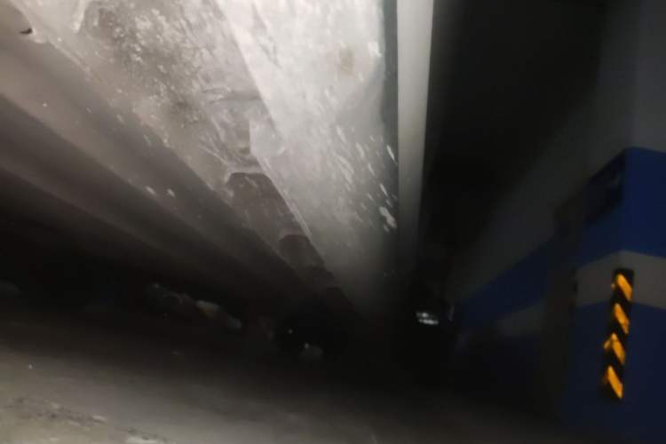 Used CHANGAN UNI-V 2022 1.5T Prestige Version Chassis Front Left