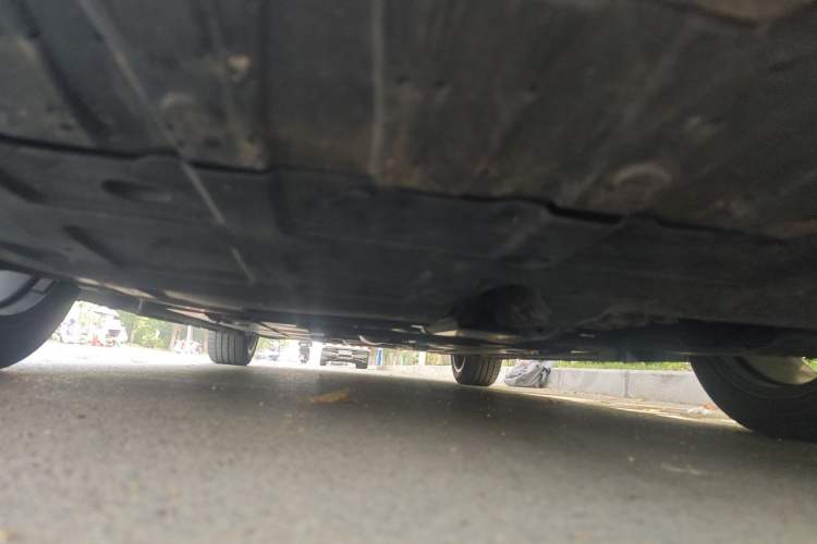 Used CHANGAN UNI-V 2022 1.5T Prestige Version Chassis Front