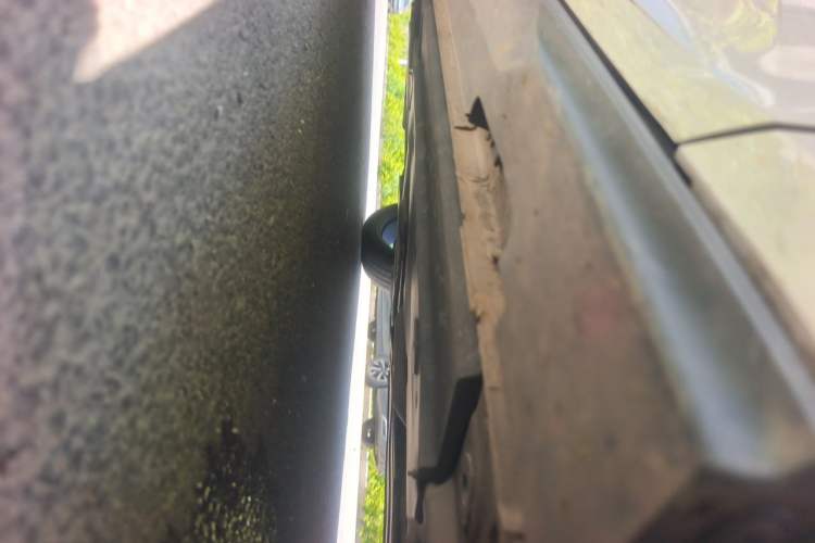 Used CHANGAN UNI-V 2022 1.5T Prestige Version Chassis Front Right