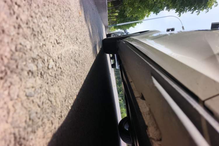 Used CHANGAN UNI-V 2022 1.5T Prestige Version Chassis Front Right