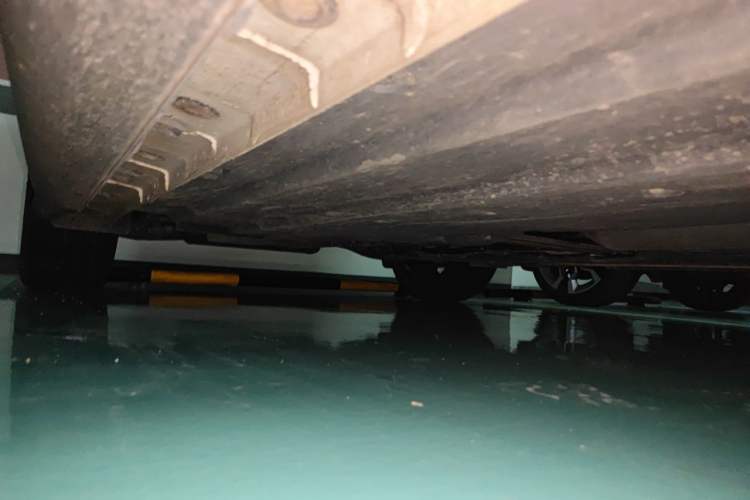 Used CHANGAN UNI-V 2022 1.5T Prestige Version Chassis Front Right
