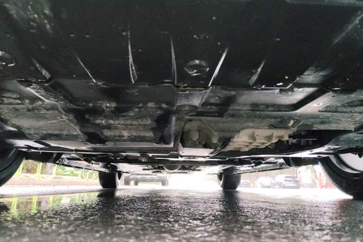 Used CHANGAN UNI-V 2022 1.5T Prestige Version Chassis Front