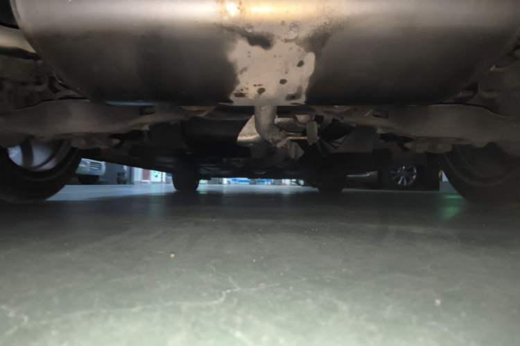 Used CHANGAN UNI-V 2022 1.5T Prestige Version Chassis Rear