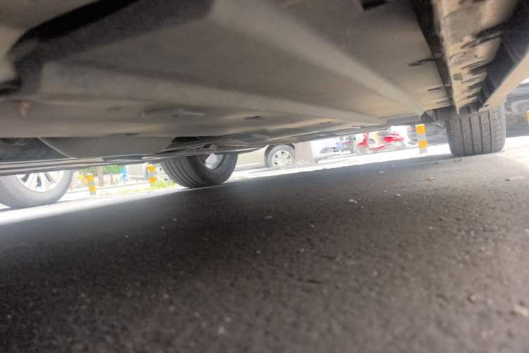 Used CHANGAN UNI-V 2022 1.5T Prestige Version Chassis Rear Left