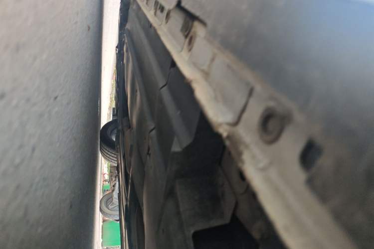 Used CHANGAN UNI-V 2022 1.5T Prestige Version Chassis Rear Left