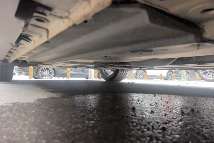 Used CHANGAN UNI-V 2022 1.5T Prestige Version Chassis Rear Right