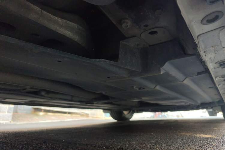 Used CHANGAN UNI-V 2022 1.5T Prestige Version Chassis Rear Right