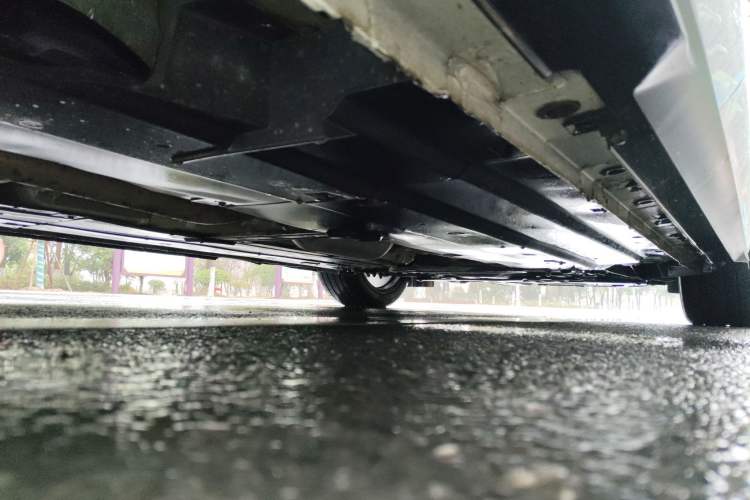 Used CHANGAN UNI-V 2022 1.5T Prestige Version Chassis Rear Right