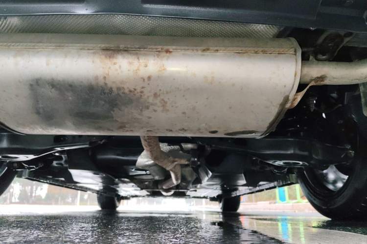 Used CHANGAN UNI-V 2022 1.5T Prestige Version Chassis Rear