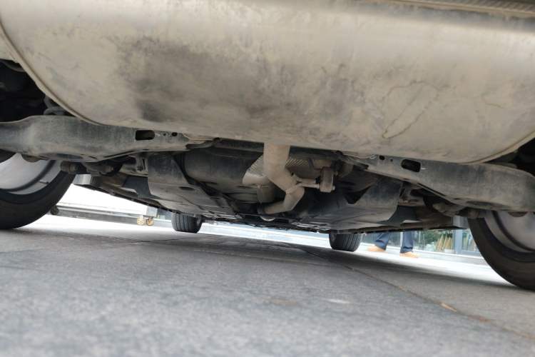 Used CHANGAN UNI-V 2022 1.5T Prestige Version Chassis Rear