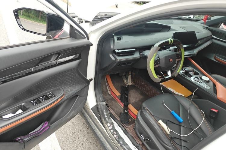 Used CHANGAN UNI-V 2022 1.5T Prestige Version Driver Seat