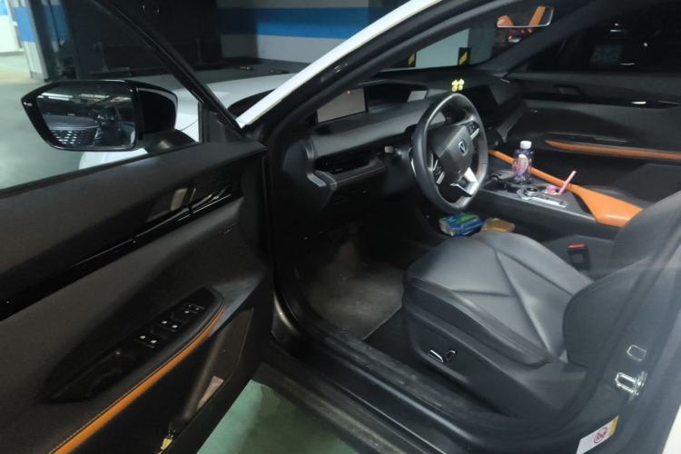 Used CHANGAN UNI-V 2022 1.5T Prestige Version Driver Seat