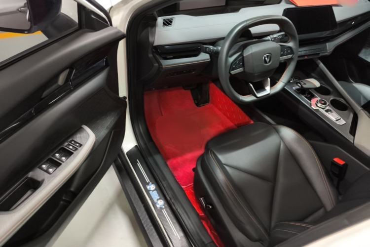 Used CHANGAN UNI-V 2022 1.5T Prestige Version Driver Seat