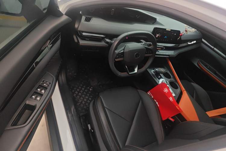 Used CHANGAN UNI-V 2022 1.5T Prestige Version Driver Seat