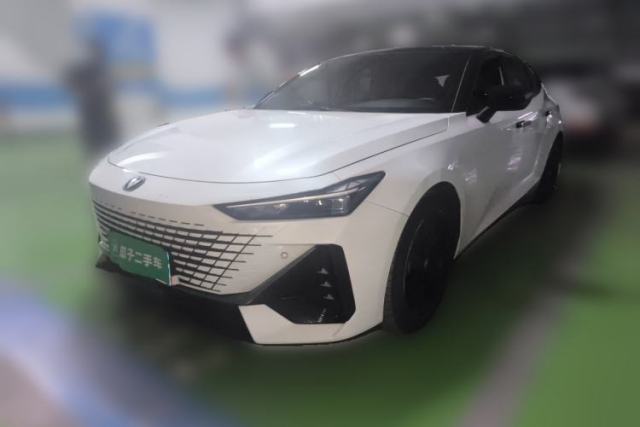 Used CHANGAN UNI-V 2022 1.5T Prestige Version