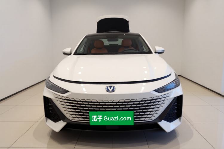 Used CHANGAN UNI-V 2022 1.5T Prestige Version Exterior 1