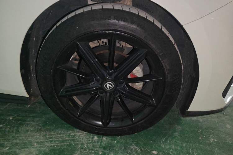 Used CHANGAN UNI-V 2022 1.5T Prestige Version Exterior 1
