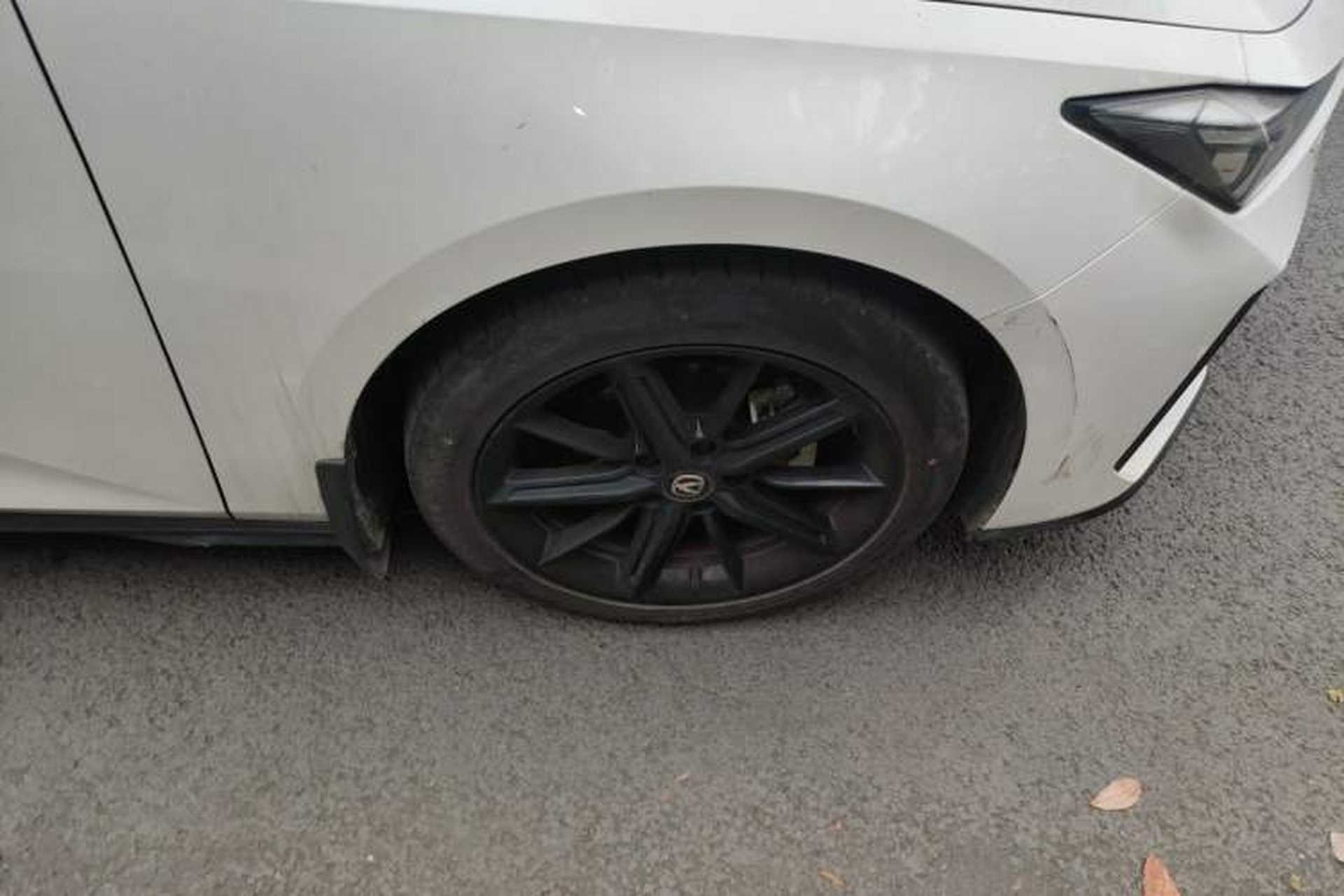 Used CHANGAN UNI-V 2022 1.5T Prestige Version Exterior 4