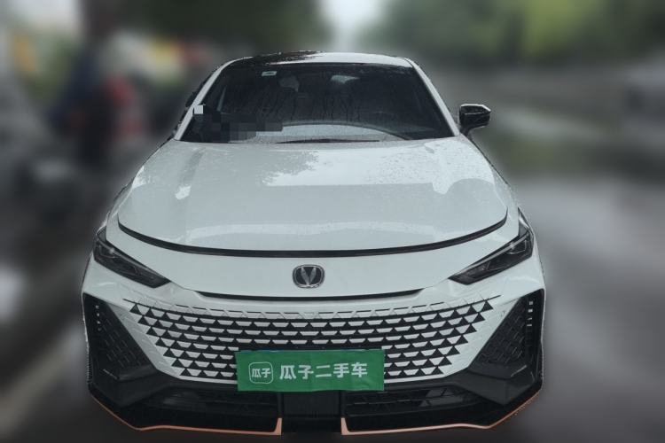 Used CHANGAN UNI-V 2022 1.5T Sport Edition Front