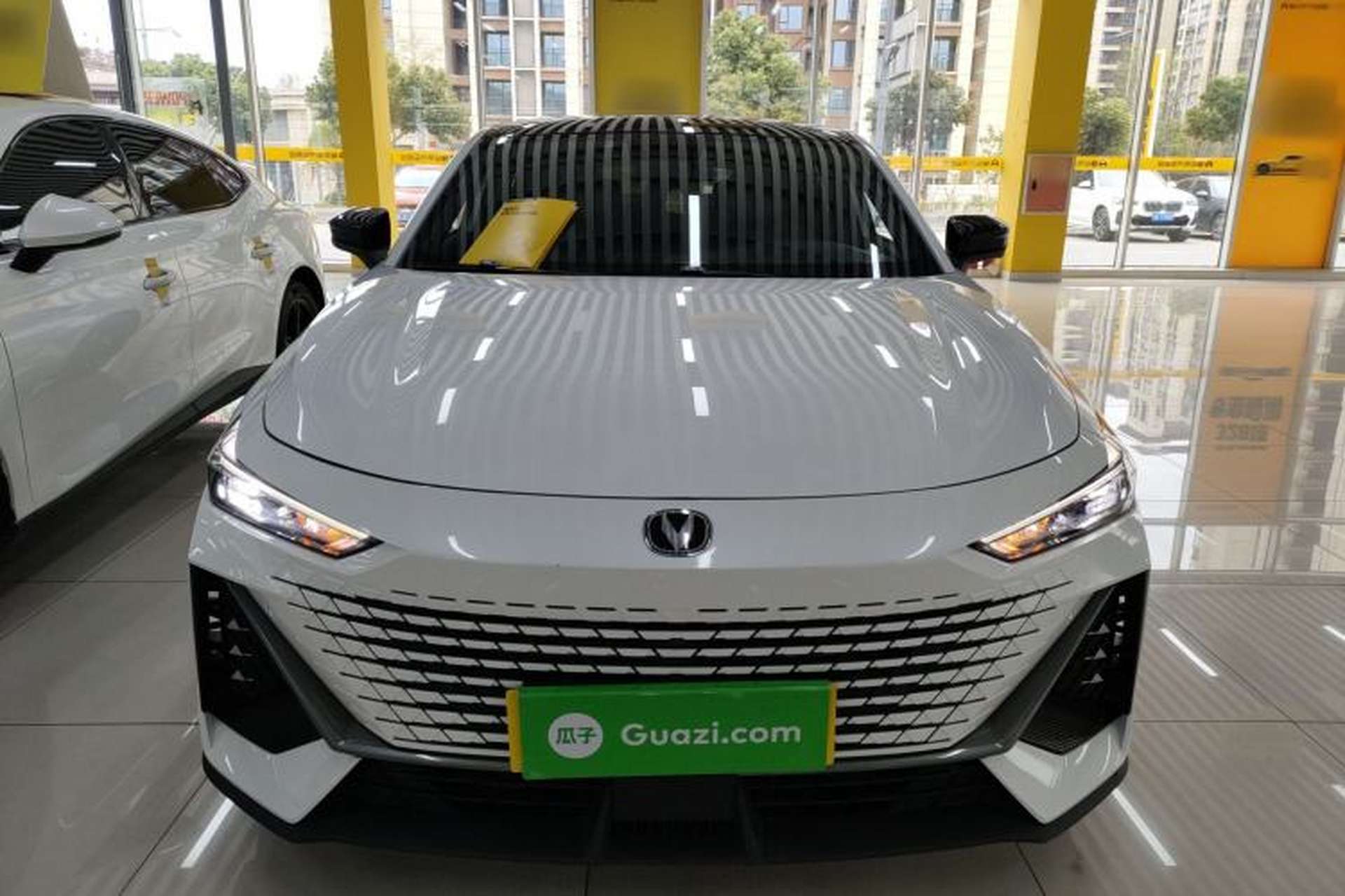 Used CHANGAN UNI-V 2022 1.5T Prestige Version Front