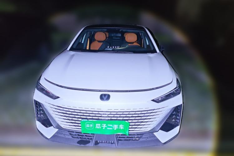 Used CHANGAN UNI-V 2022 1.5T Prestige Version Front