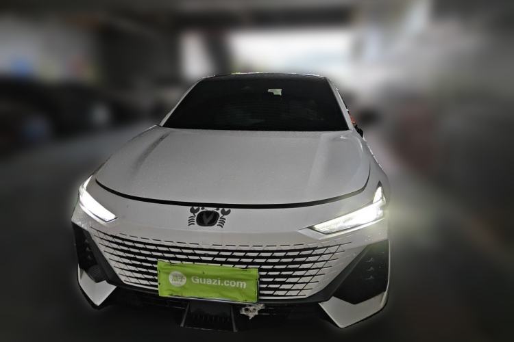 Used CHANGAN UNI-V 2022 1.5T Smart Navigation Version Front