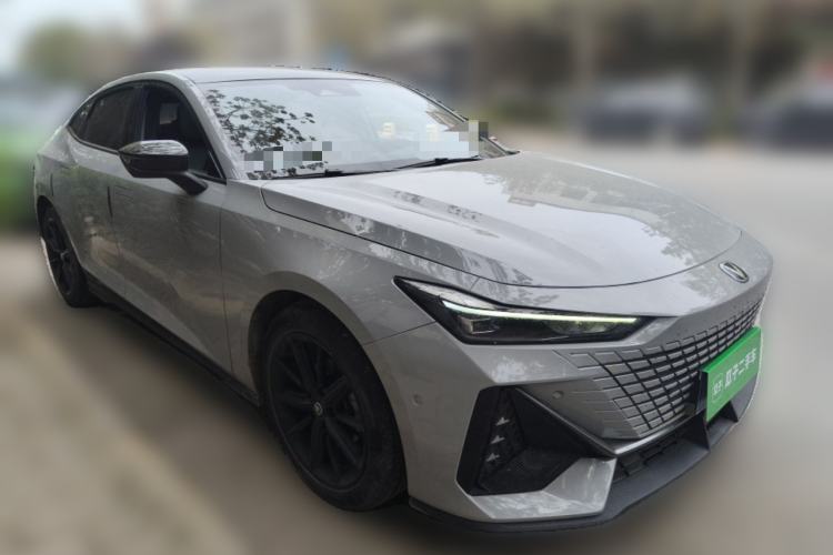 Used CHANGAN UNI-V 2022 1.5T Smart Navigation Version