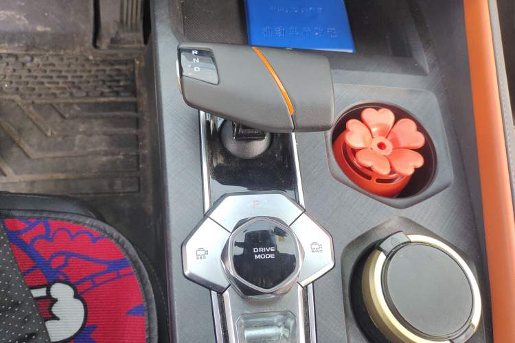Used CHANGAN UNI-V 2022 1.5T Prestige Version Gear Lever
