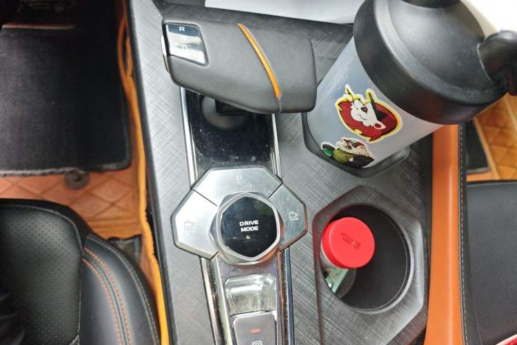 Used CHANGAN UNI-V 2022 1.5T Prestige Version Gear Lever
