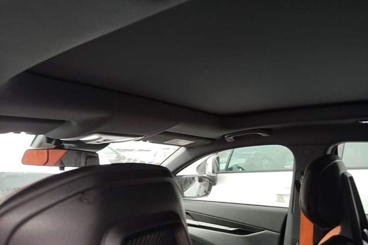 Used CHANGAN UNI-V 2022 1.5T Smart Navigation Version Headliner