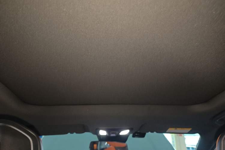Used CHANGAN UNI-V 2022 1.5T Prestige Version Headliner